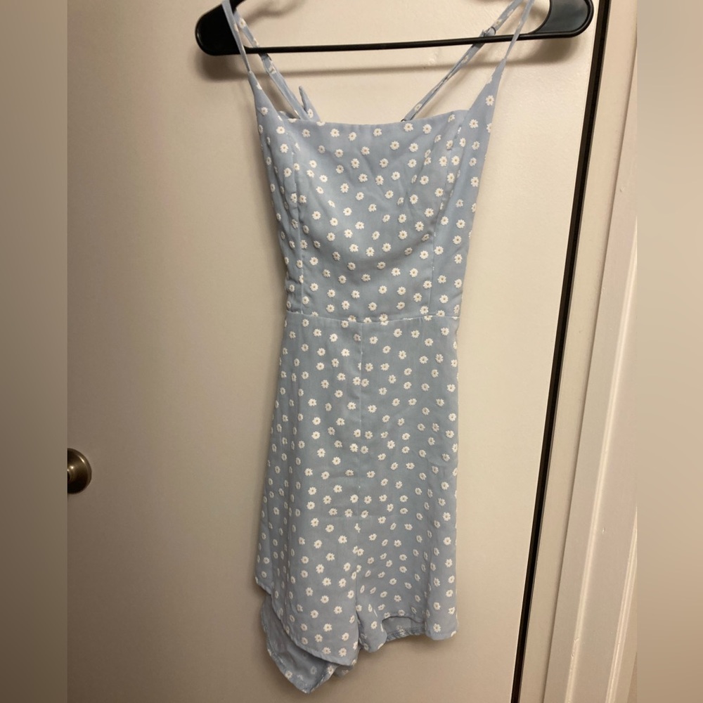Princess Polly sky blue daisy romper